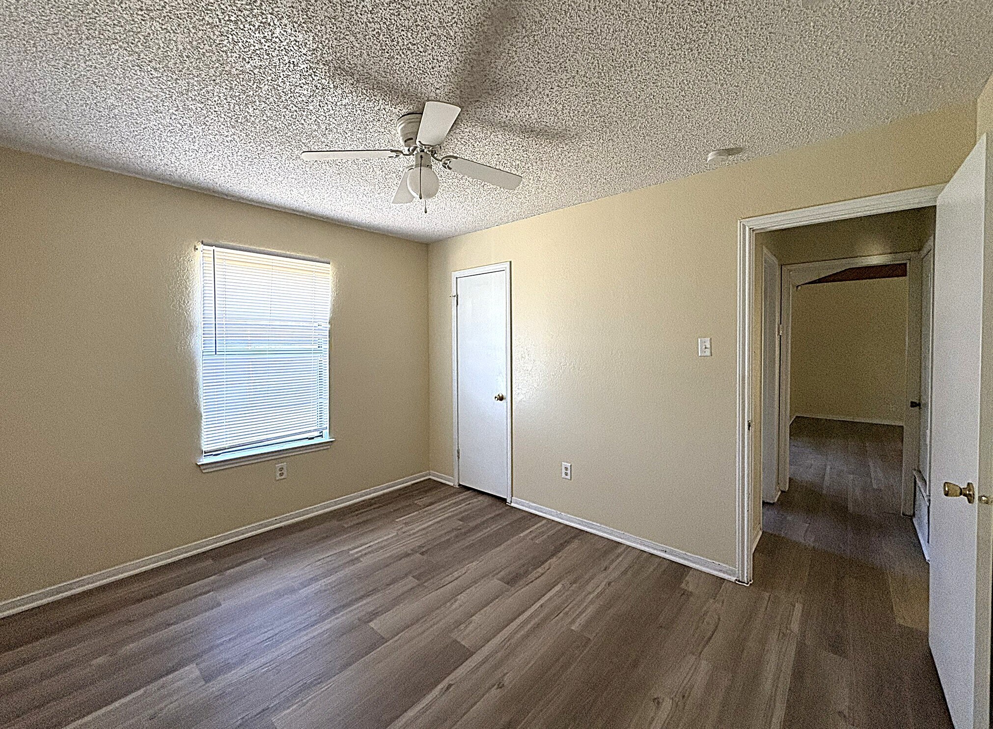 Building Photo - 2309 Whitney Dr