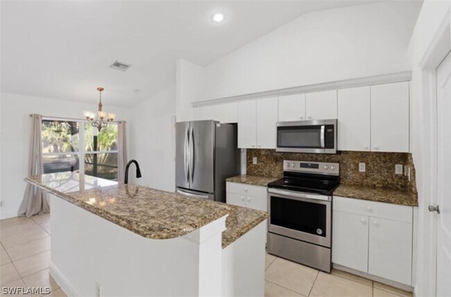 Building Photo - 2354 NW 36th Pl