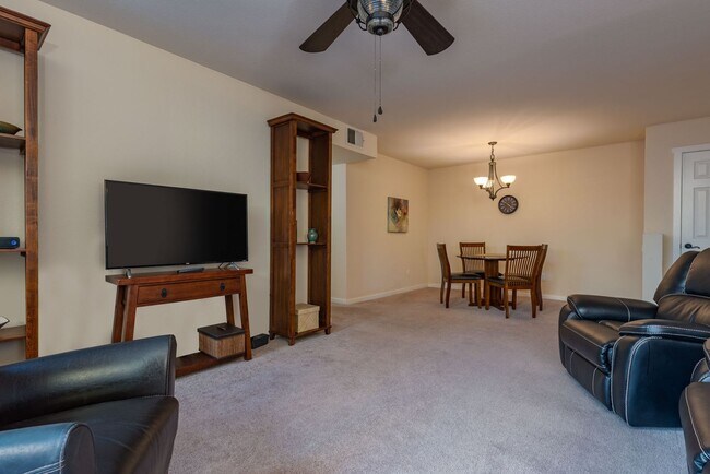 Building Photo - Fully Furnished Ground Level Available Now!