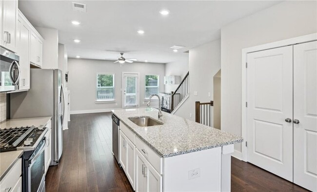 Building Photo - 1339 Callahan Cv