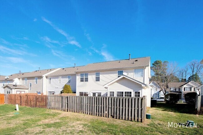 Building Photo - 10831 Laurnet Pl