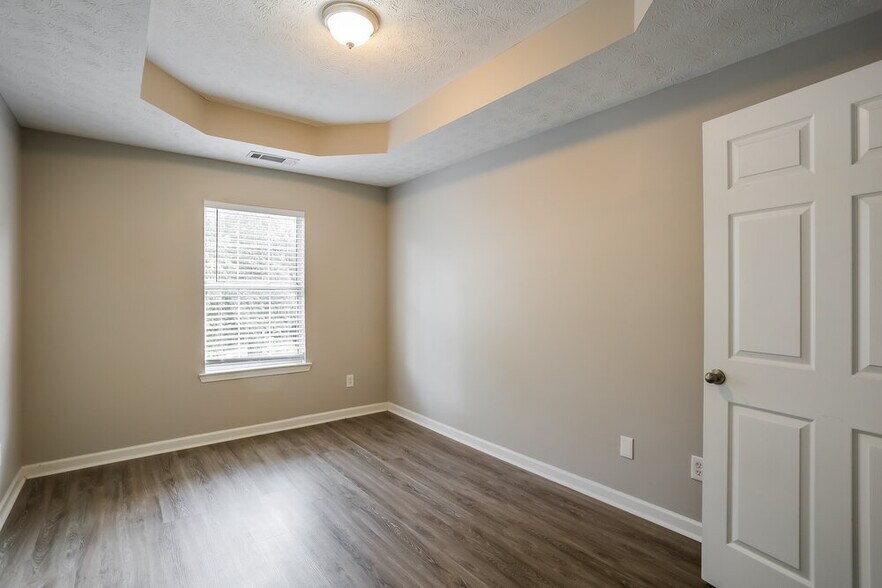 Building Photo - 203 Forrest Way