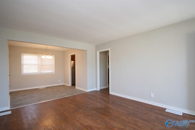 Building Photo - 3306 Bartee Ln NW