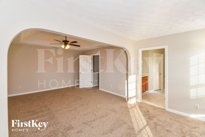 Building Photo - 74 Mattie Ln
