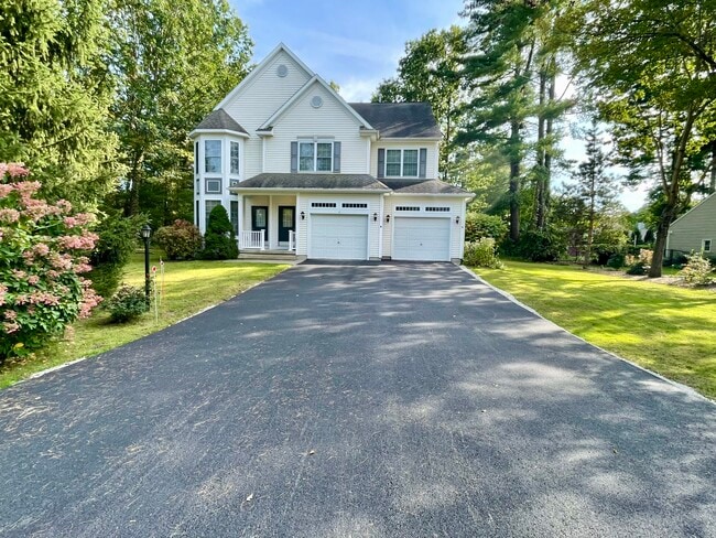 Primary Photo - 14 Dyer Switch Rd