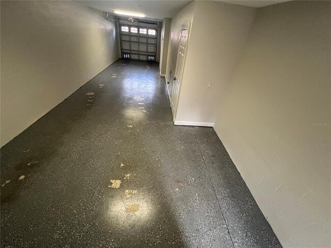 Building Photo - 7350 Black Walnut Way