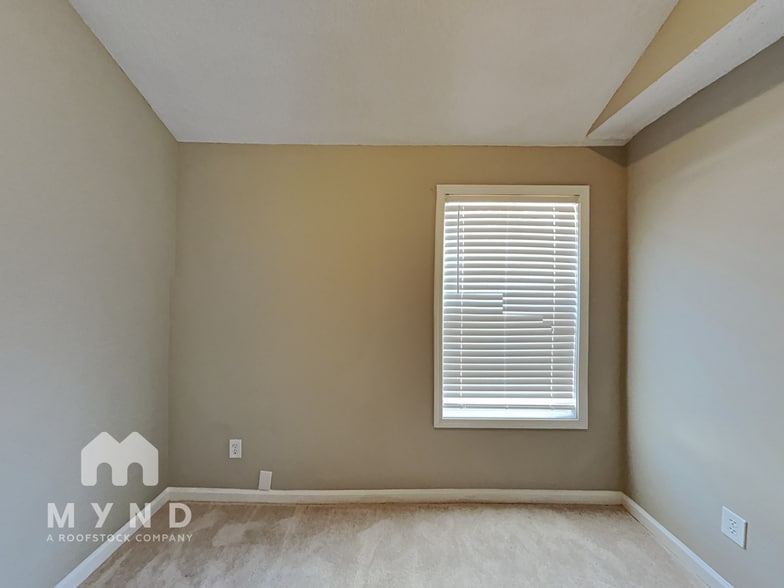 Building Photo - 3940 Cypress Pointe Dr