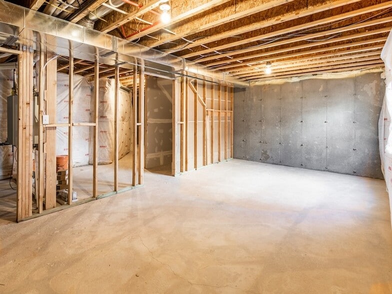 Building Photo - 4863 Spire Wy