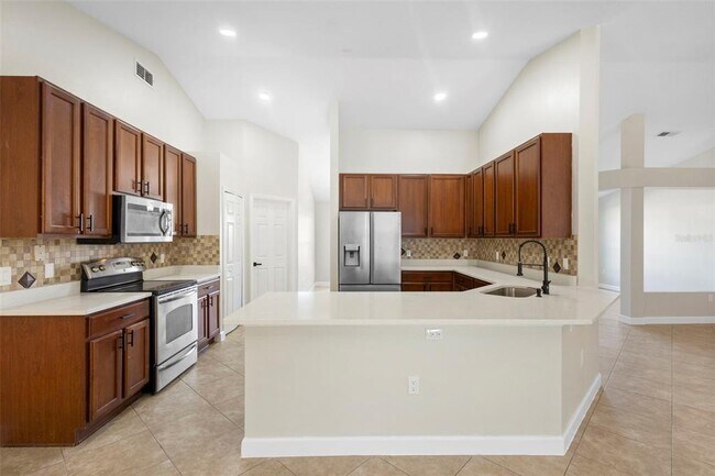Building Photo - 1227 Tivoli Dr