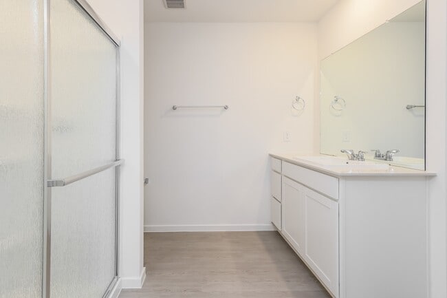 Building Photo - 10812 Bird Of Paradise Ln