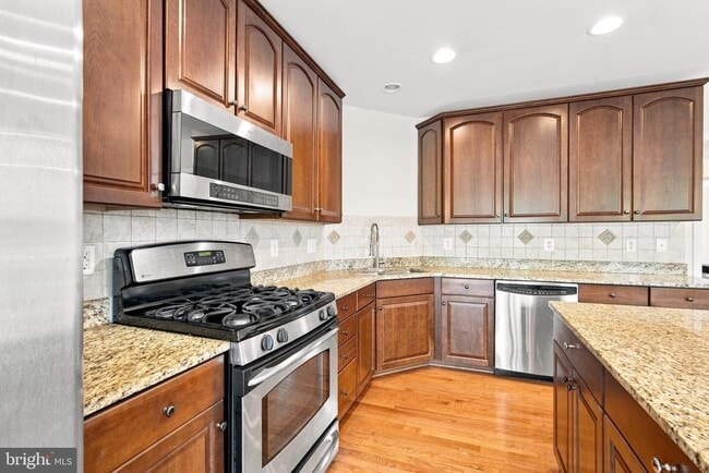 Building Photo - 4523 Whittemore Pl