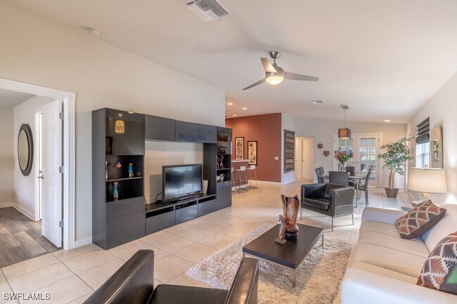 Building Photo - 7243 Salerno Ct