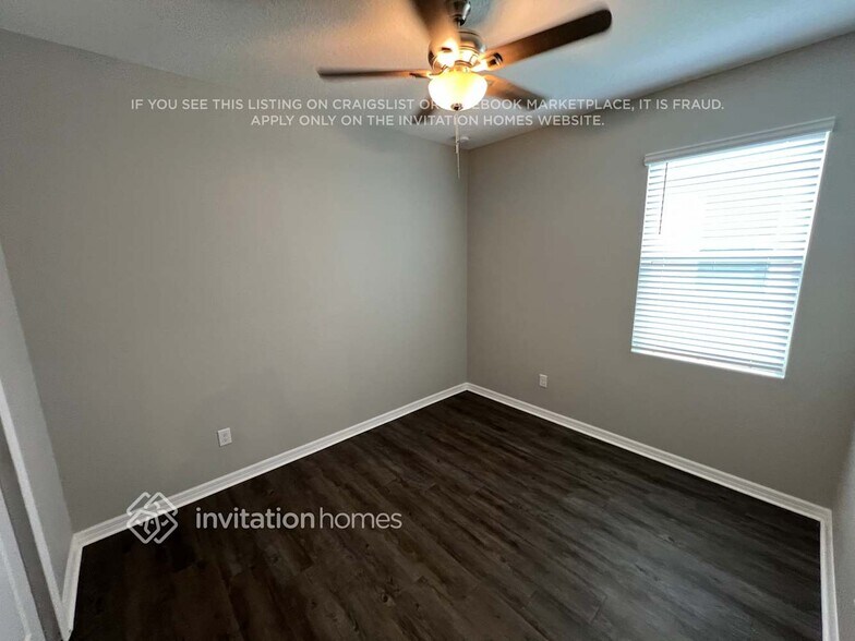 Building Photo - 5431 Los Robles Ct