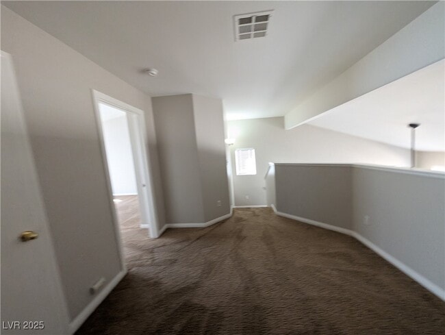Building Photo - 9575 Belle Fountain Ave