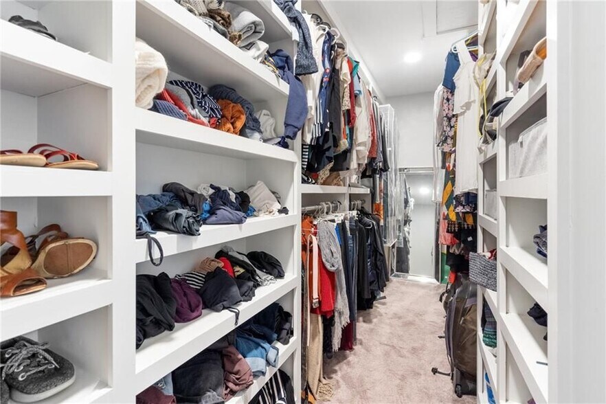 Building Photo - 2026 Harwinor Rd SE