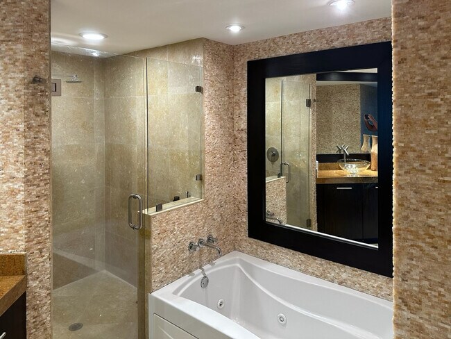 Master Bathroom - 500 Brickell Ave