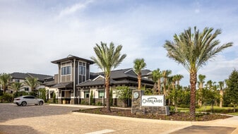 Building Photo - Broadstone Overlands