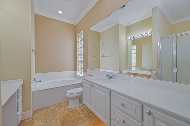 Building Photo - 7804 Orvieto Ct
