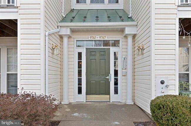 Building Photo - Condo Living in Owings Mills In a Cozy Neighborhood 2 Bedroom 2 Bathroom