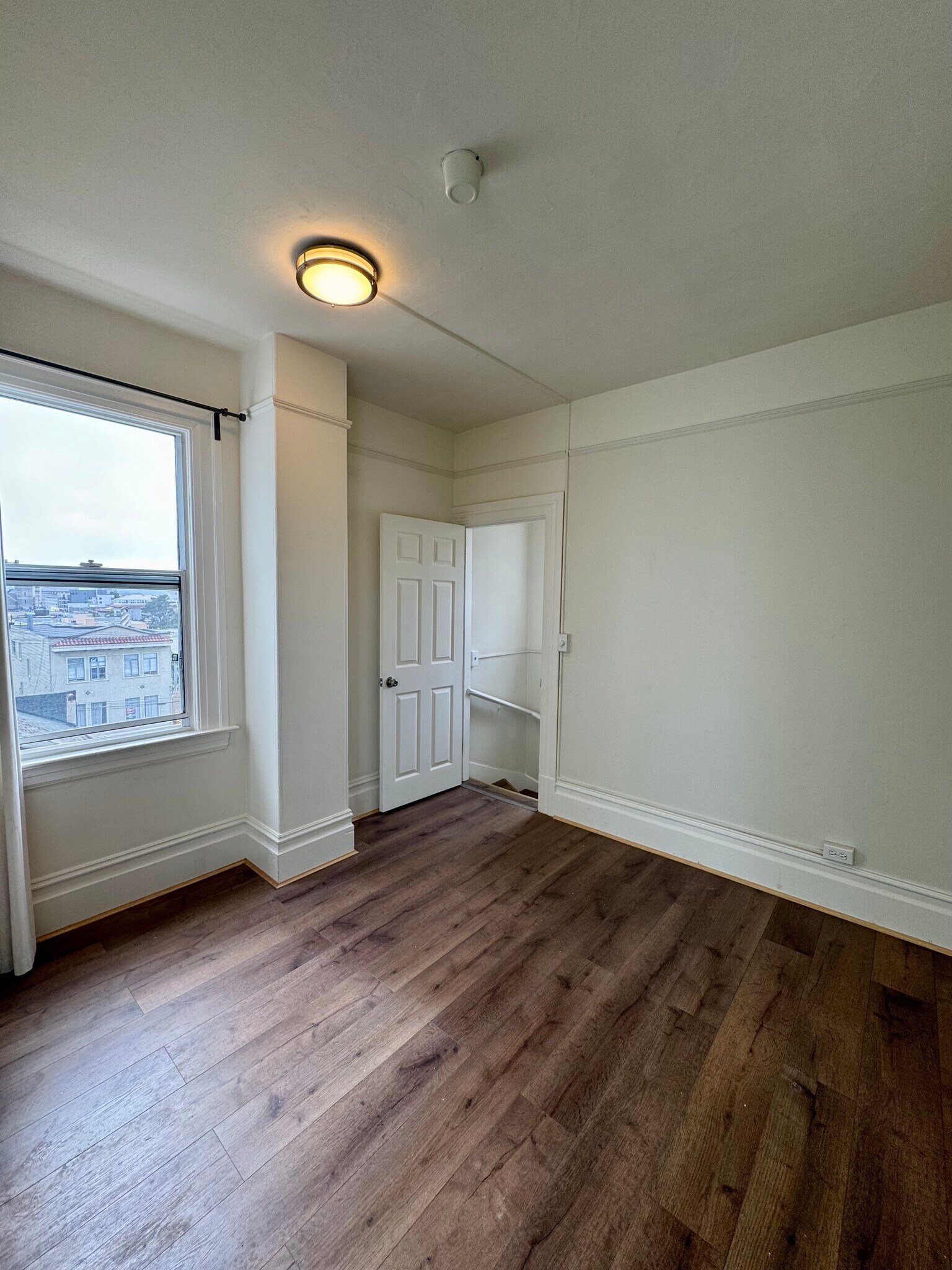 Building Photo - 1418 Pacific Ave