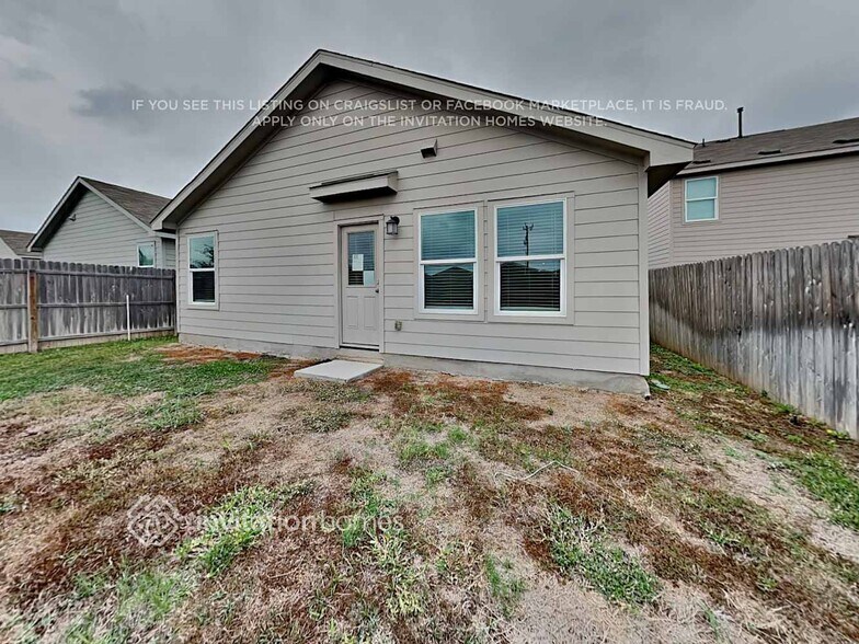 Building Photo - 7322 Adaja Riv