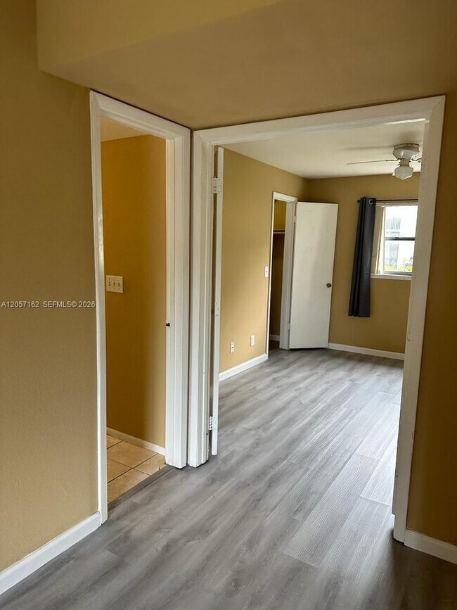 Building Photo - 4047 NW 87th Ave
