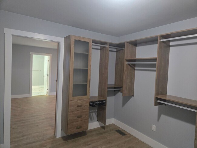 Building Photo - Stunning 5-Bedroom Home on Nearly 1 Acre – Fully Fenced w/ Treehouse | Indian Meadows | Coeur d’A...