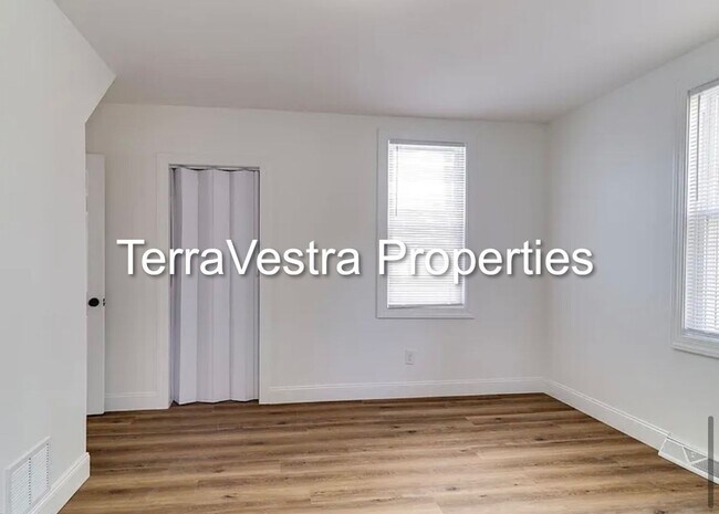 Building Photo - 3 Bed Single Family in Port Norris. Eligib...