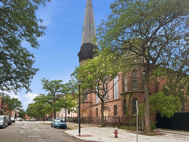 Building Photo - 29 Clinton Ave