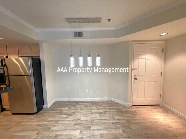 Building Photo - Walnut Creek Condo near Bart! Gorgeous 2 bedroom 2 bath in fantastic location!