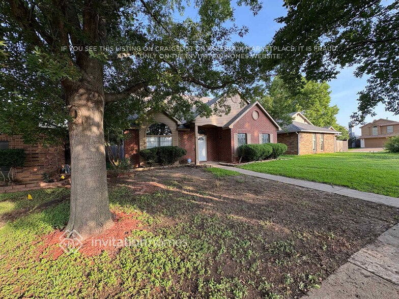 Building Photo - 4317 Saugus Dr