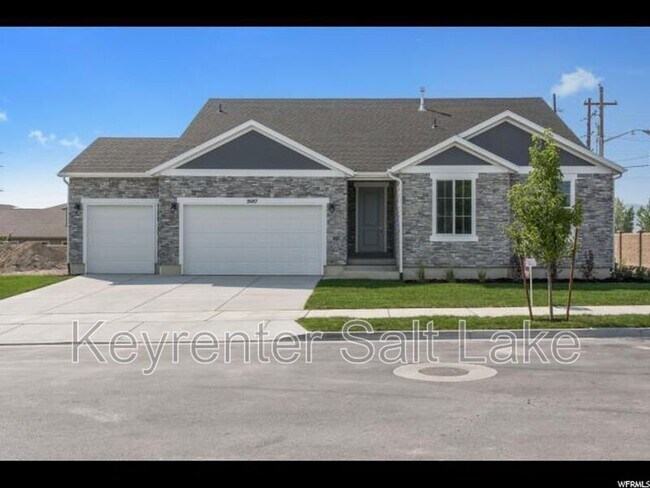 Primary Photo - 2687 Constance Way
