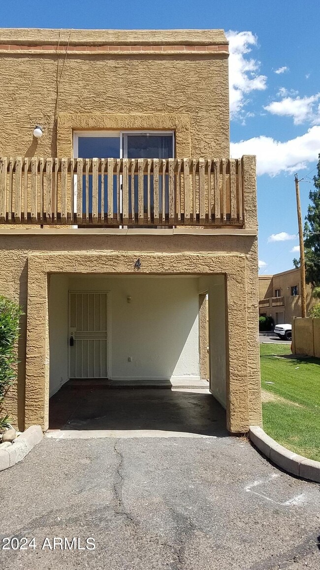 Primary Photo - 12245 N 21st Ave
