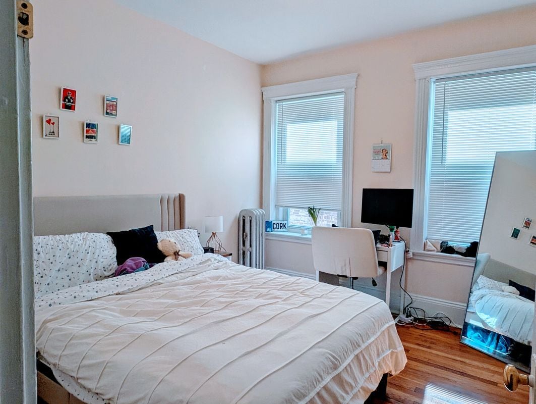 Building Photo - 16 Fuller St