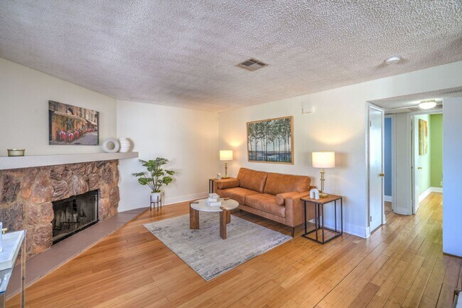 Building Photo - 7961 Lions Rock Way