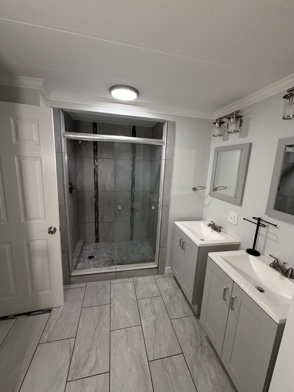 Building Photo - 8449 Moonlight Way