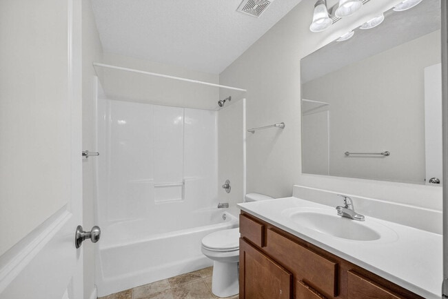 Building Photo - 320 E 29th St