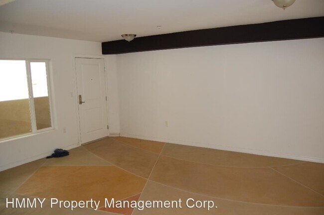 Building Photo - 8241 Blackburn Ave