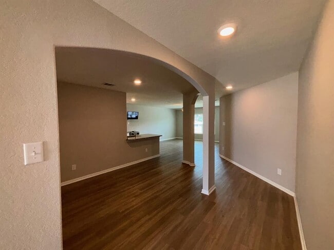 Building Photo - 10539 Copper Ridge Dr