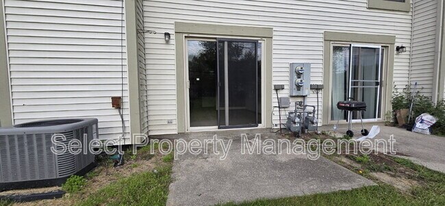 Building Photo - 5438 Evard Rd