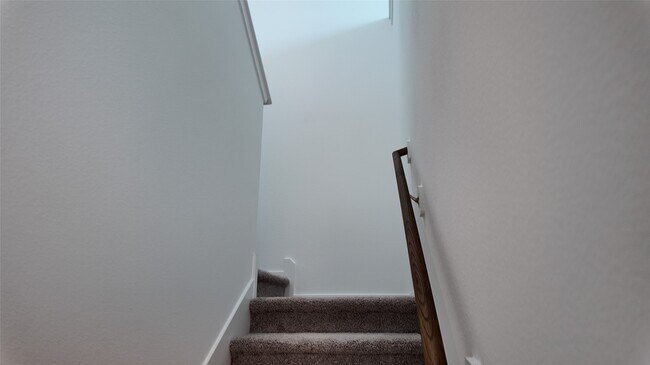 Building Photo - 15027 Rustic Moon Rd