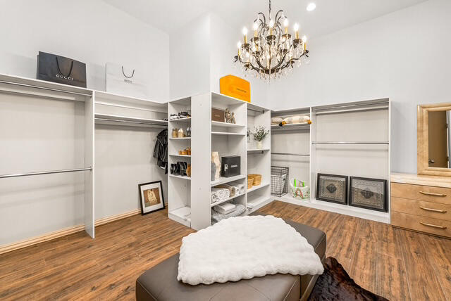 Building Photo - 20 Vía Condotti