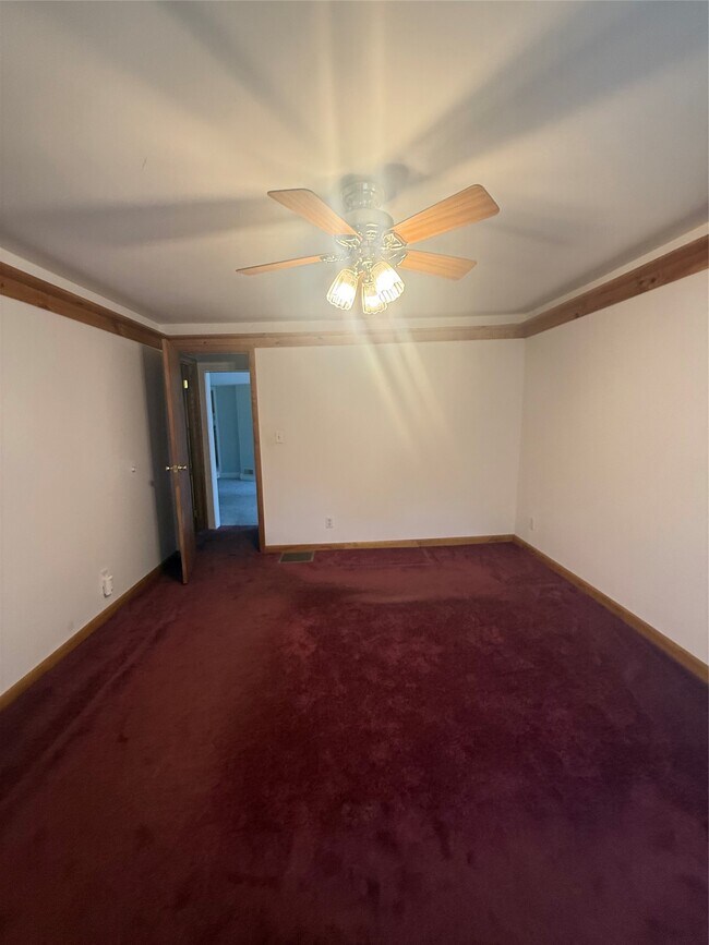Building Photo - 1068 Glenwood Rd