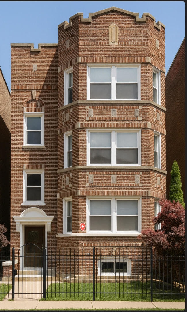 Primary Photo - 7821 S Winchester Ave