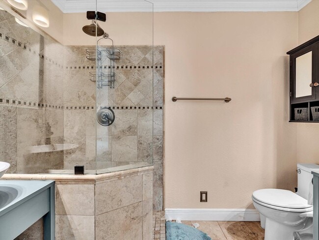 Building Photo - 436 38th St