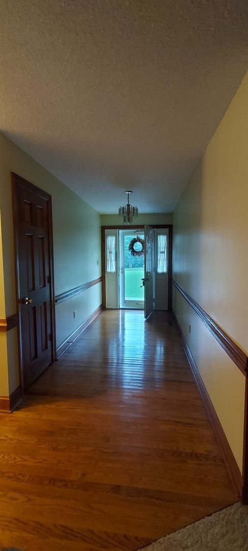 Building Photo - Beautiful Ranch in desirable location