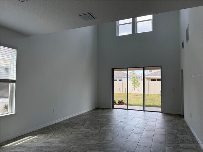 Building Photo - 5262 Kildare Pl