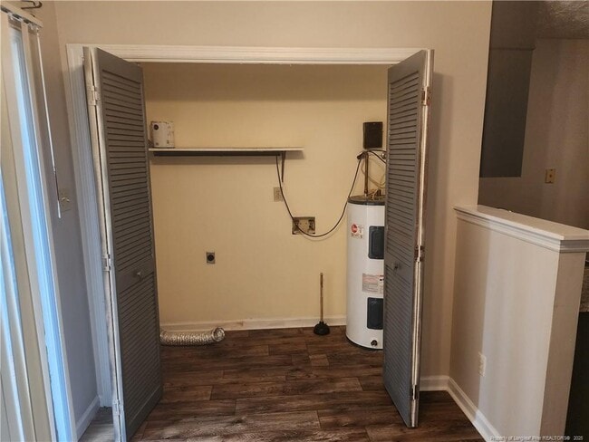 Building Photo - 116 Eulon Loop