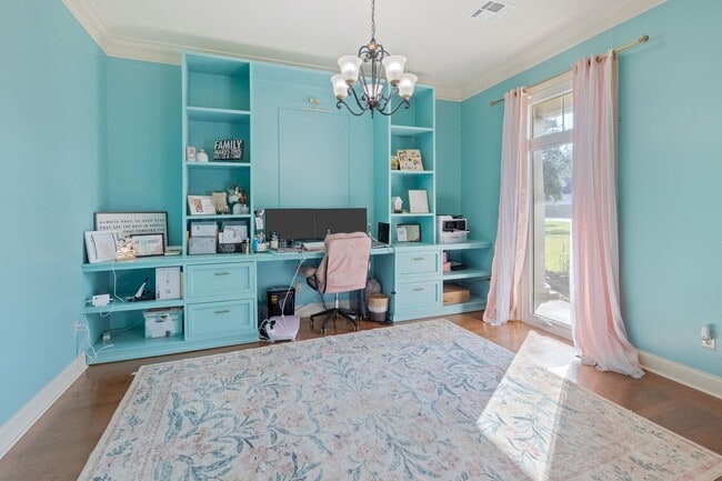 Building Photo - 4108 Linda Ln