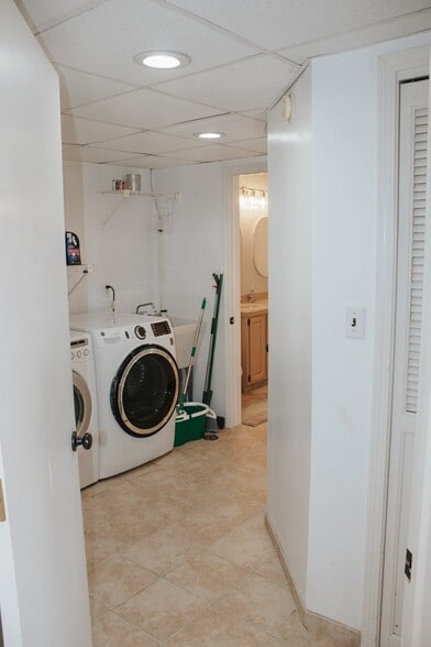 Laundry room - 3885 140th Ave